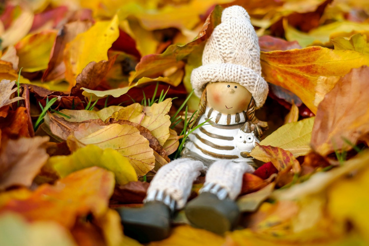 doll figure 1828691 1920